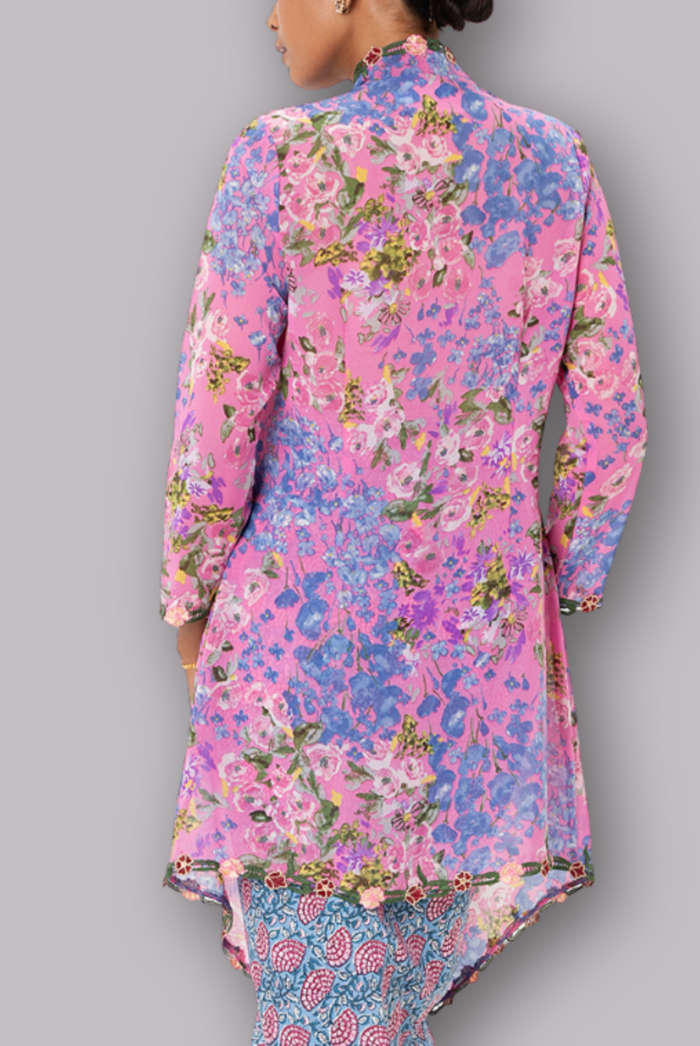PRE-ORDER CLOSED : KEBAYA CIKGU ANOM TOP IN PINK - Image 2