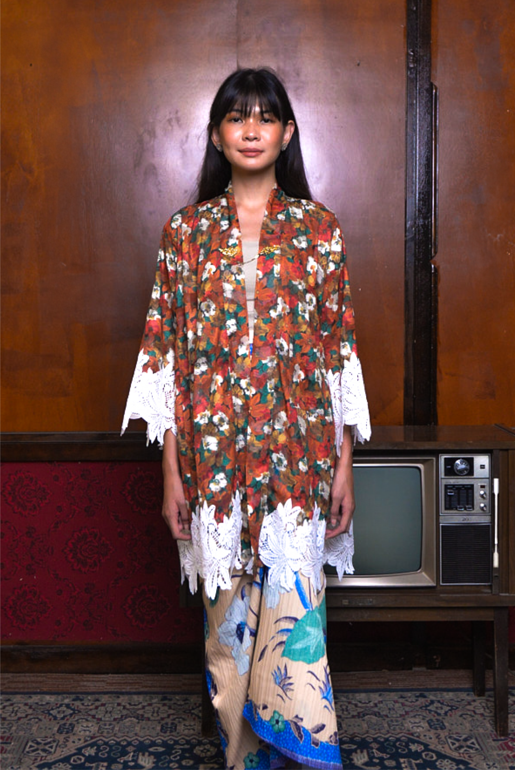 KEBAYA MAK TOK IN TERRACOTA - Image 2