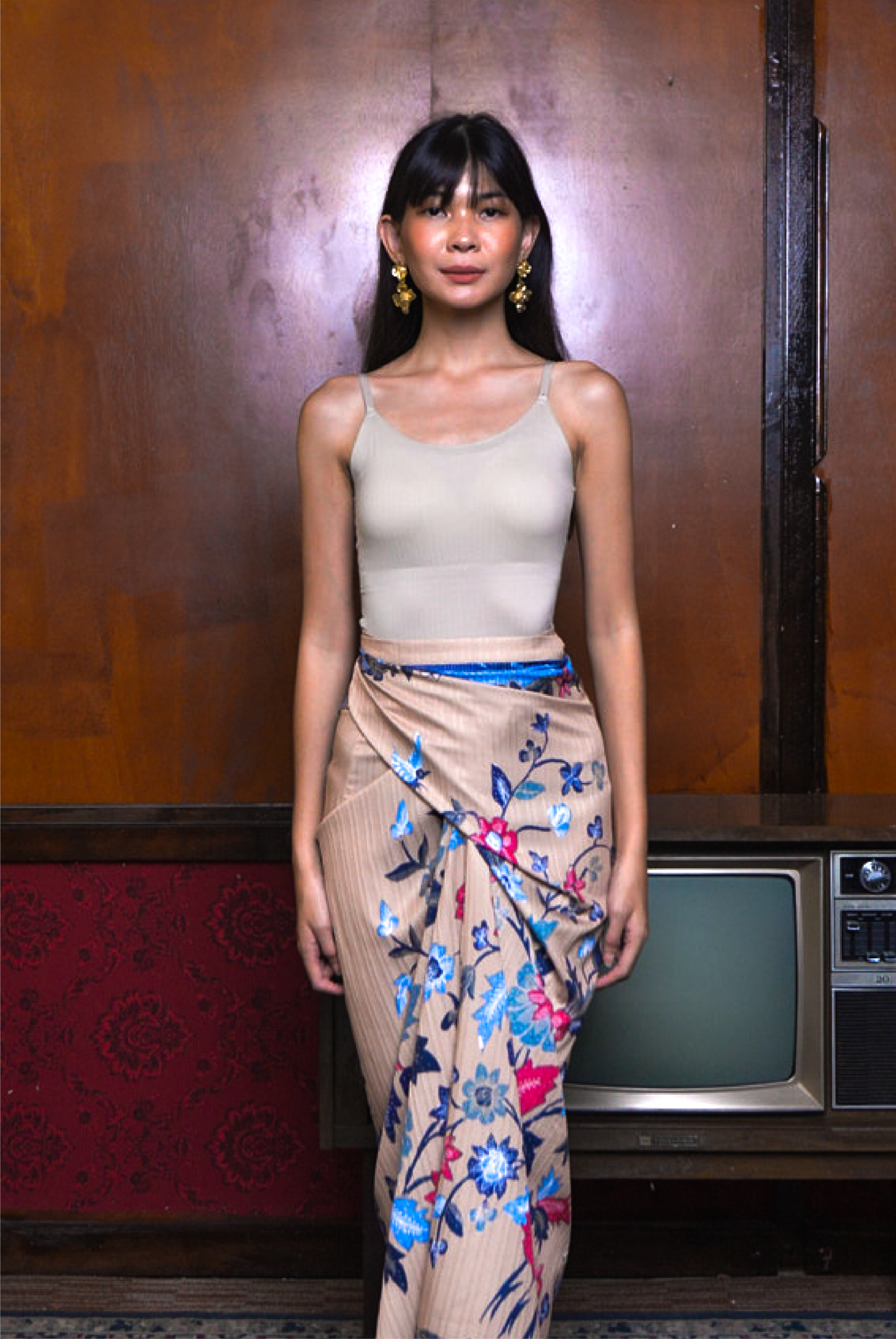 KAIN BATIK IKAT IN SAND - Image 2